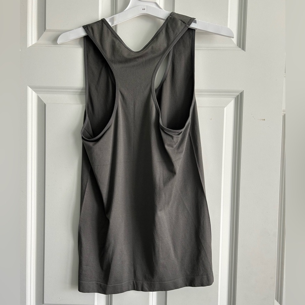 Sofra Plus‎ Size Racerback Tank Top - Picture 4 of 4
